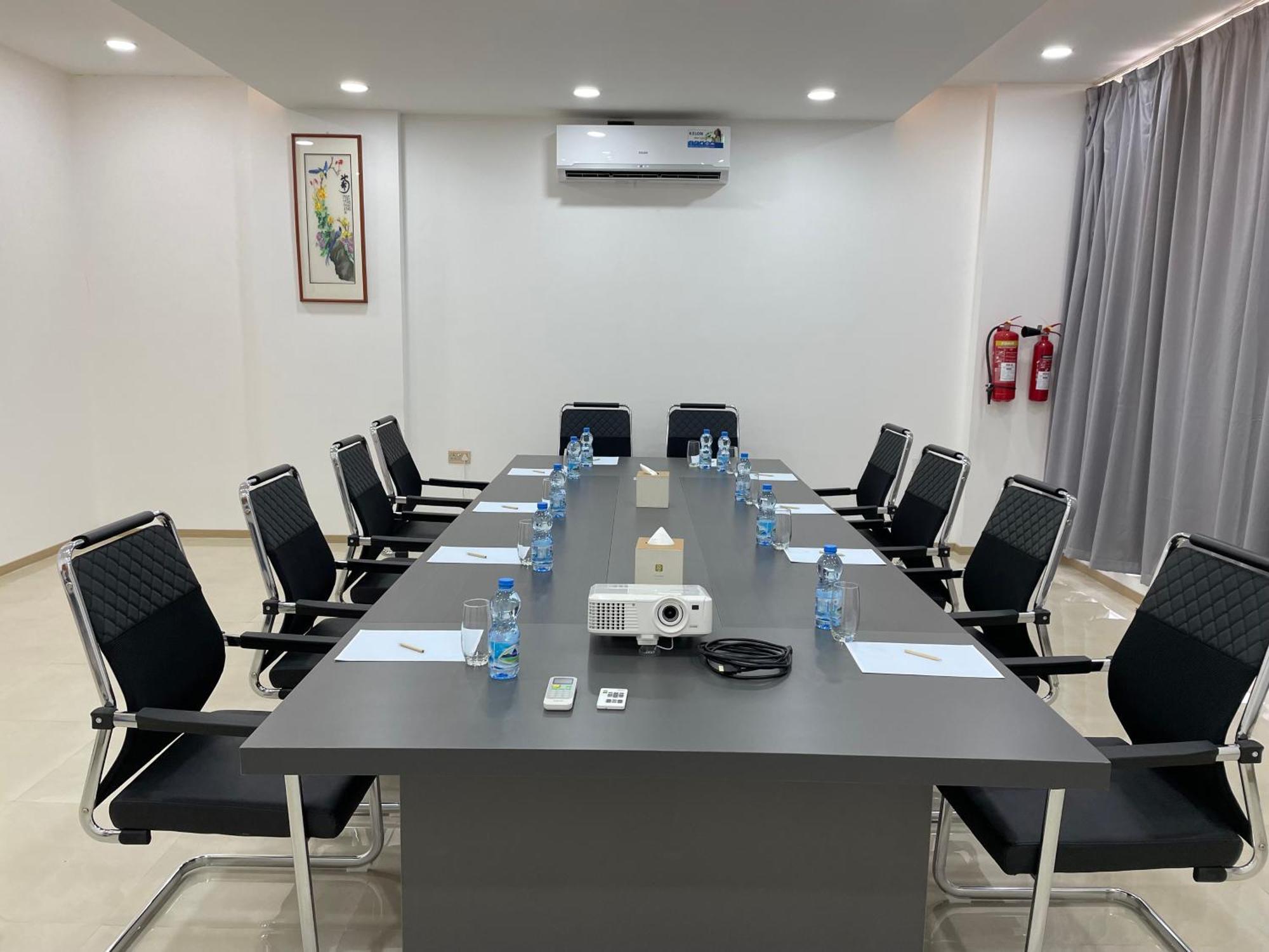 Season Inn Hotel Barka Dış mekan fotoğraf