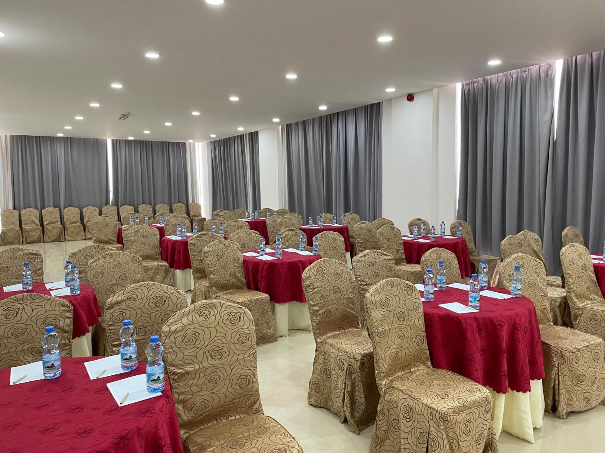 Season Inn Hotel Barka Dış mekan fotoğraf