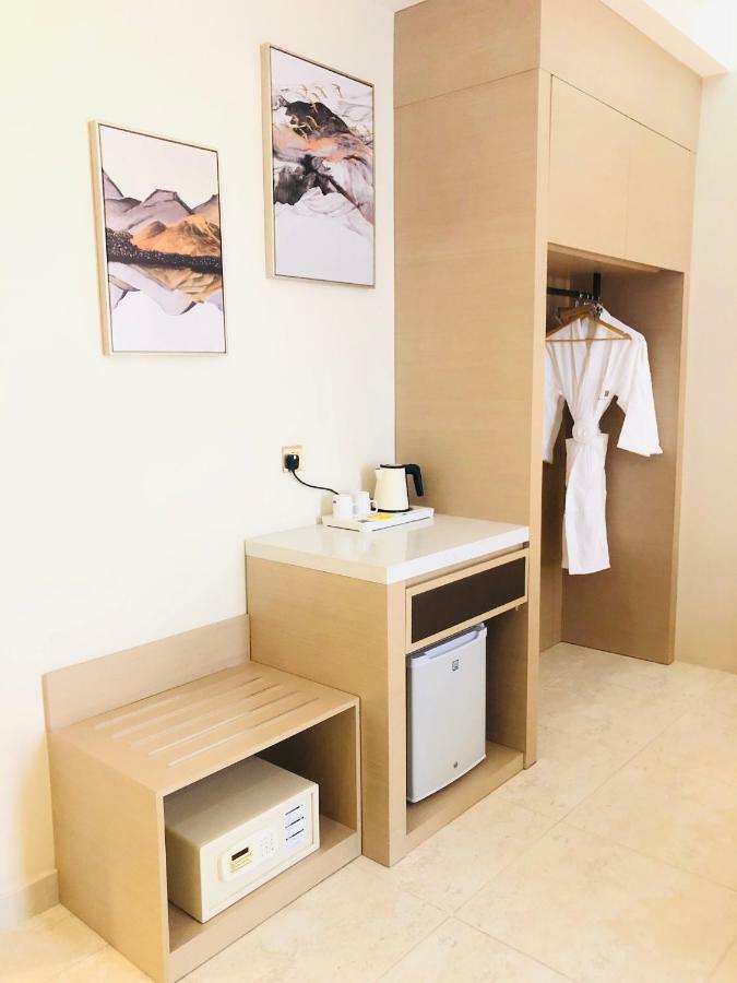 Season Inn Hotel Barka Dış mekan fotoğraf